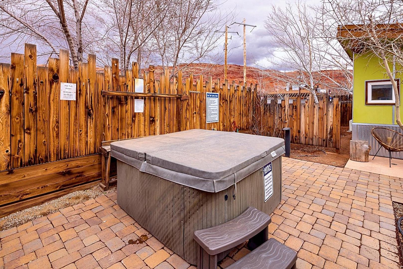 Downtown Kokopelli West 4 - Newly Remodeled Stylish Studio Moab Buitenkant foto
