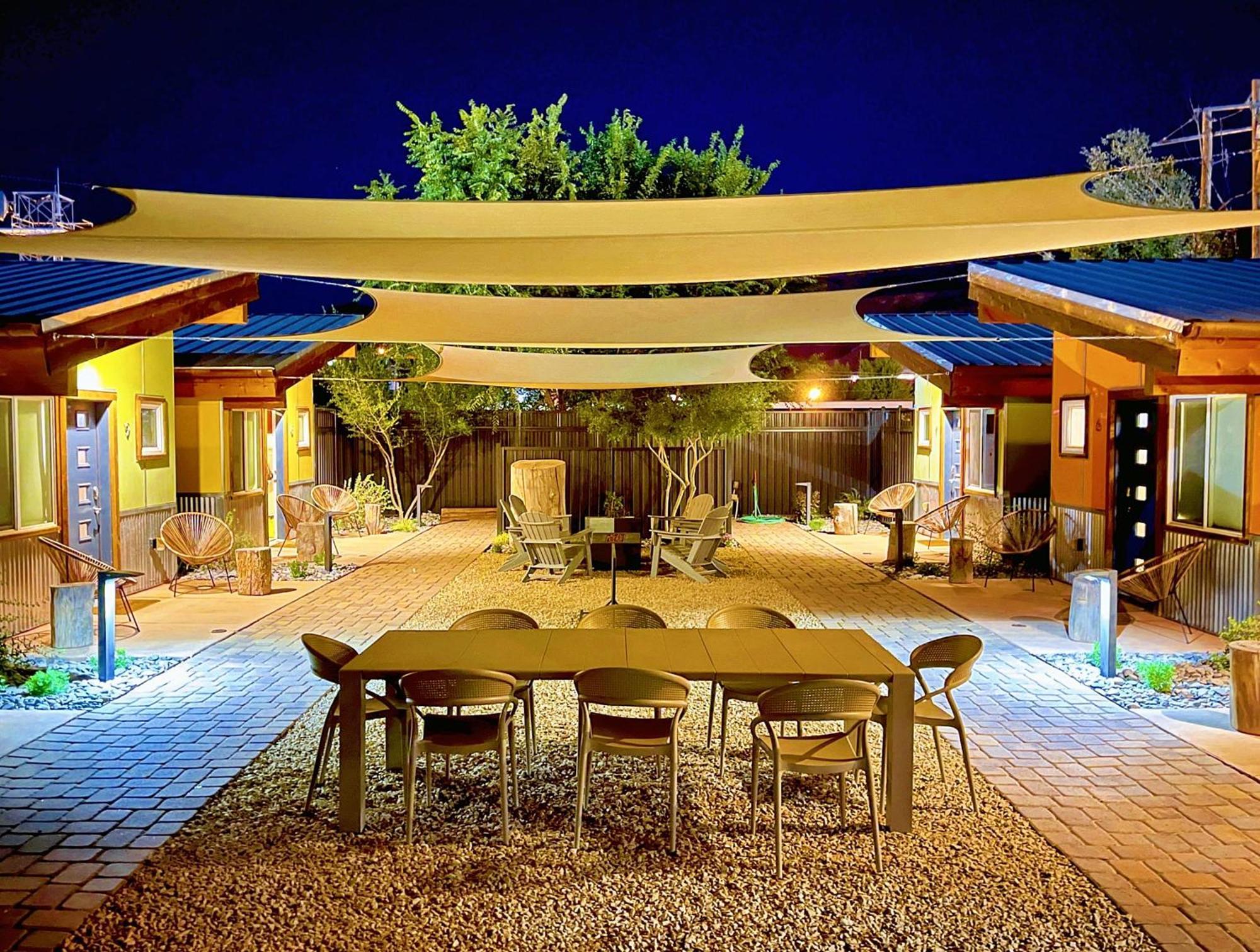 Downtown Kokopelli West 4 - Newly Remodeled Stylish Studio Moab Buitenkant foto